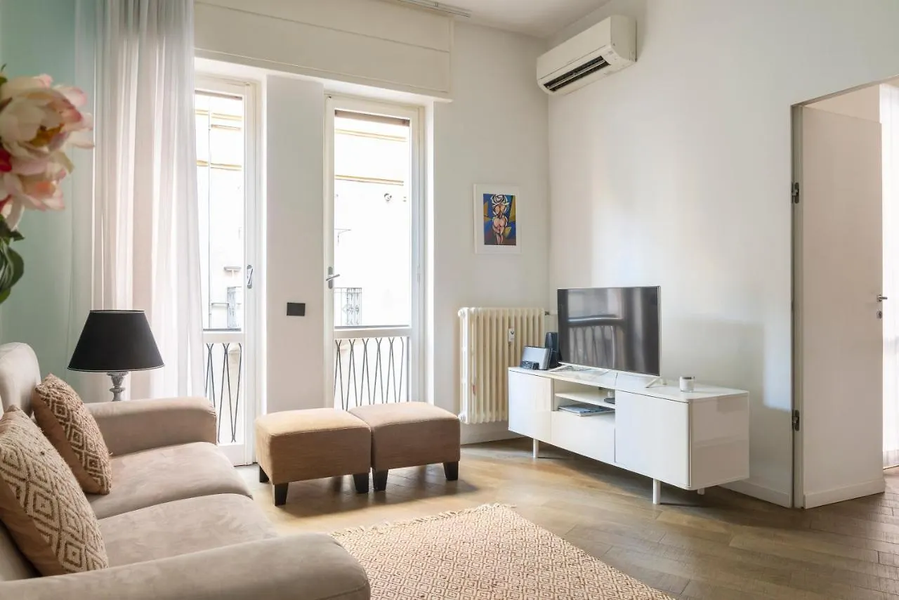 Milano Groovy Apartment, Bilocale Centro Milano Milan