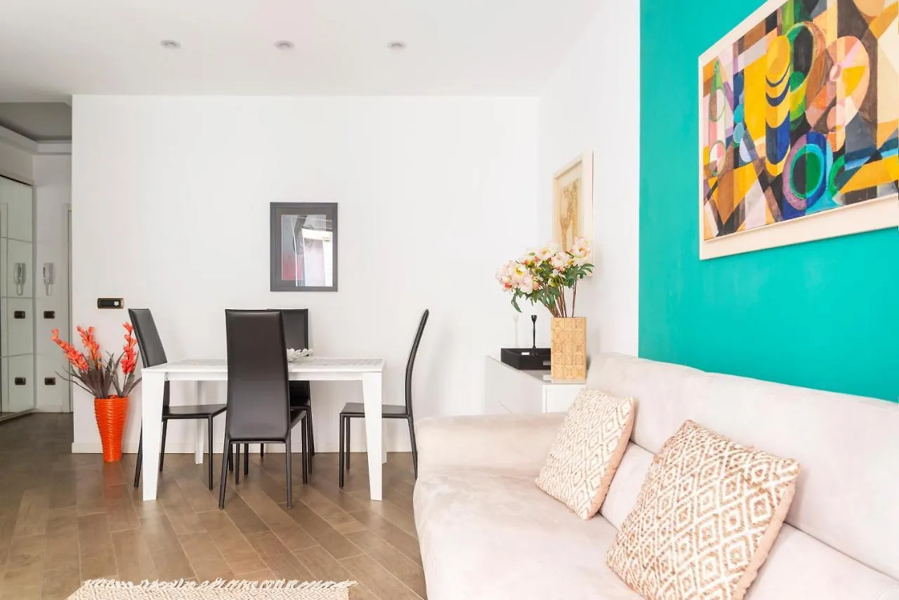Apartment Milano Groovy Apartment, Bilocale Centro Milano